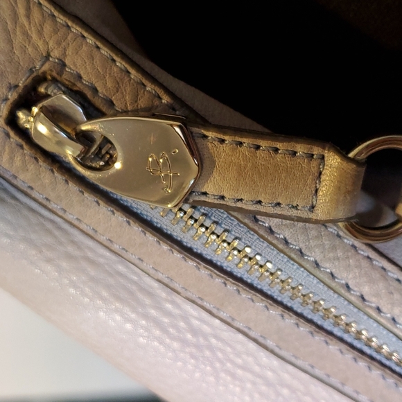 B. Makowsky Leather Handbag - Picture 2 of 12